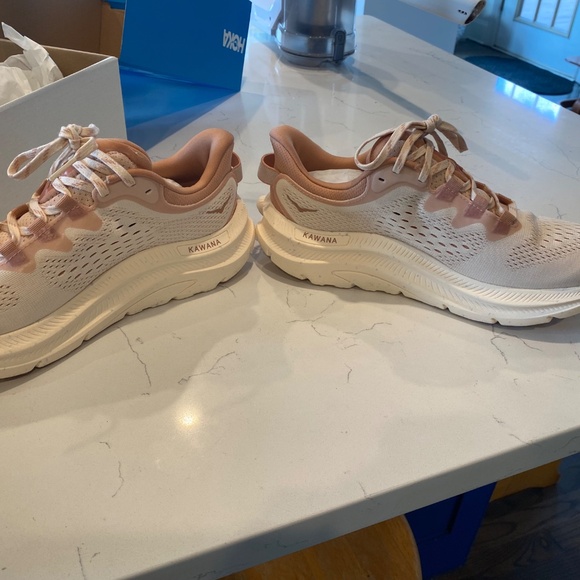 NEW Hoka Kawana 2 size 8.5B - Picture 6 of 8